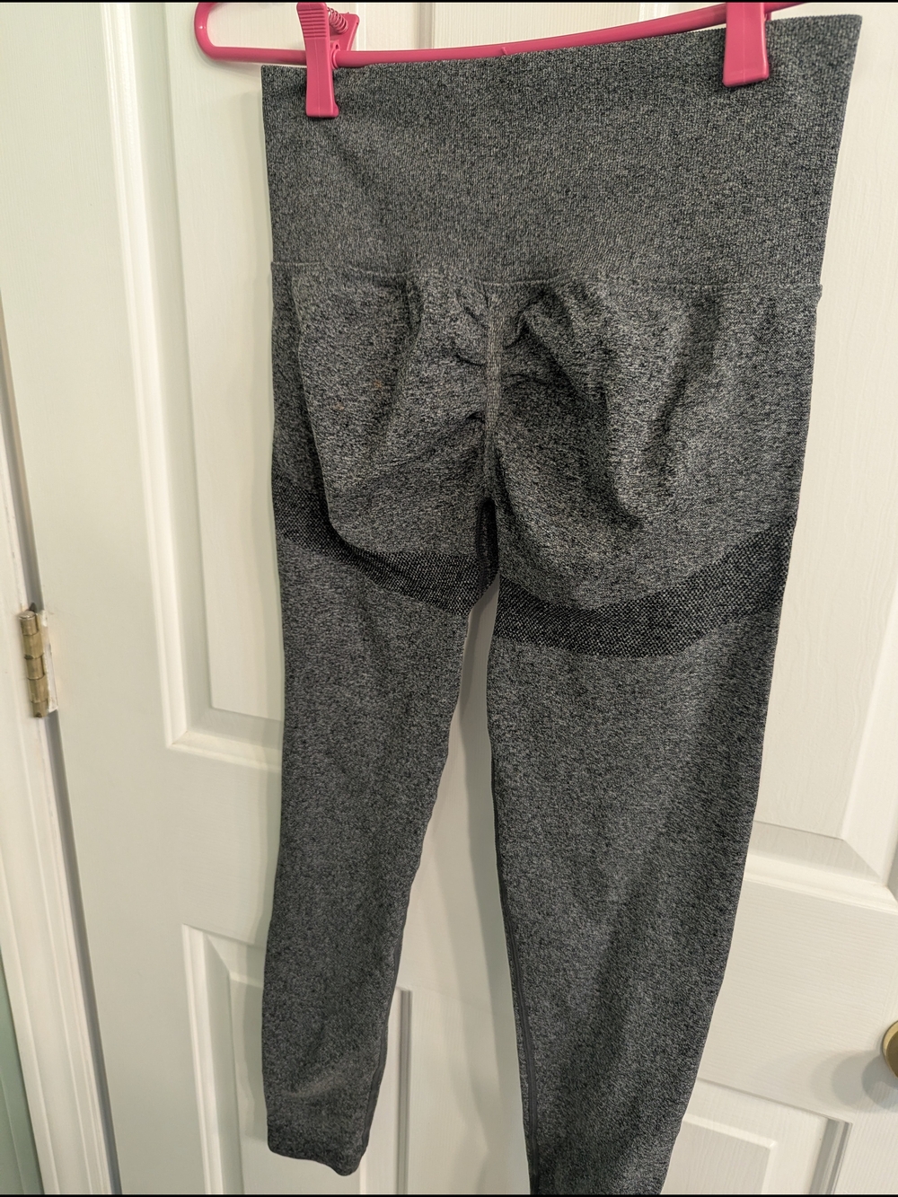 High-Waist "Scrunch Butt" Gray Seamless Leggings